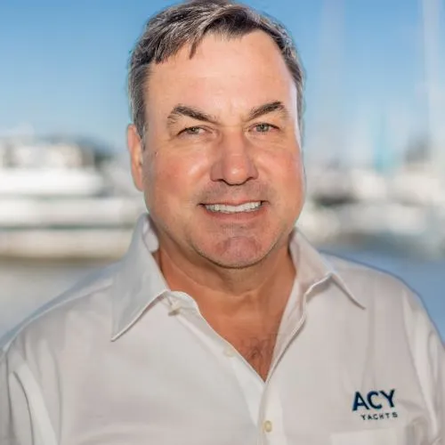 https://cdn.yachtbroker.org/users/ykgeYsytPfgVap5l.png
