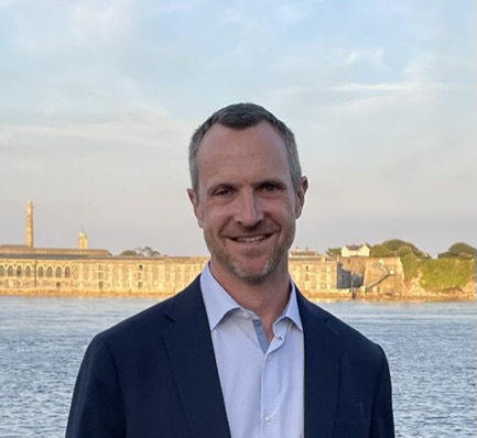 https://cdn.yachtbroker.org/users/zpUGdmNWUFhxSSq6.png